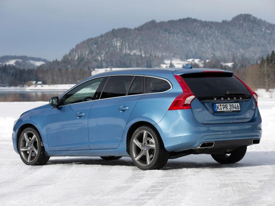 Volvo V60 T5 2013 года  (фото 2 из 4)